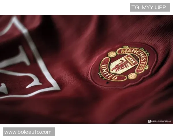 曼联足球明星高清壁纸精选展现红魔风采与激情瞬间